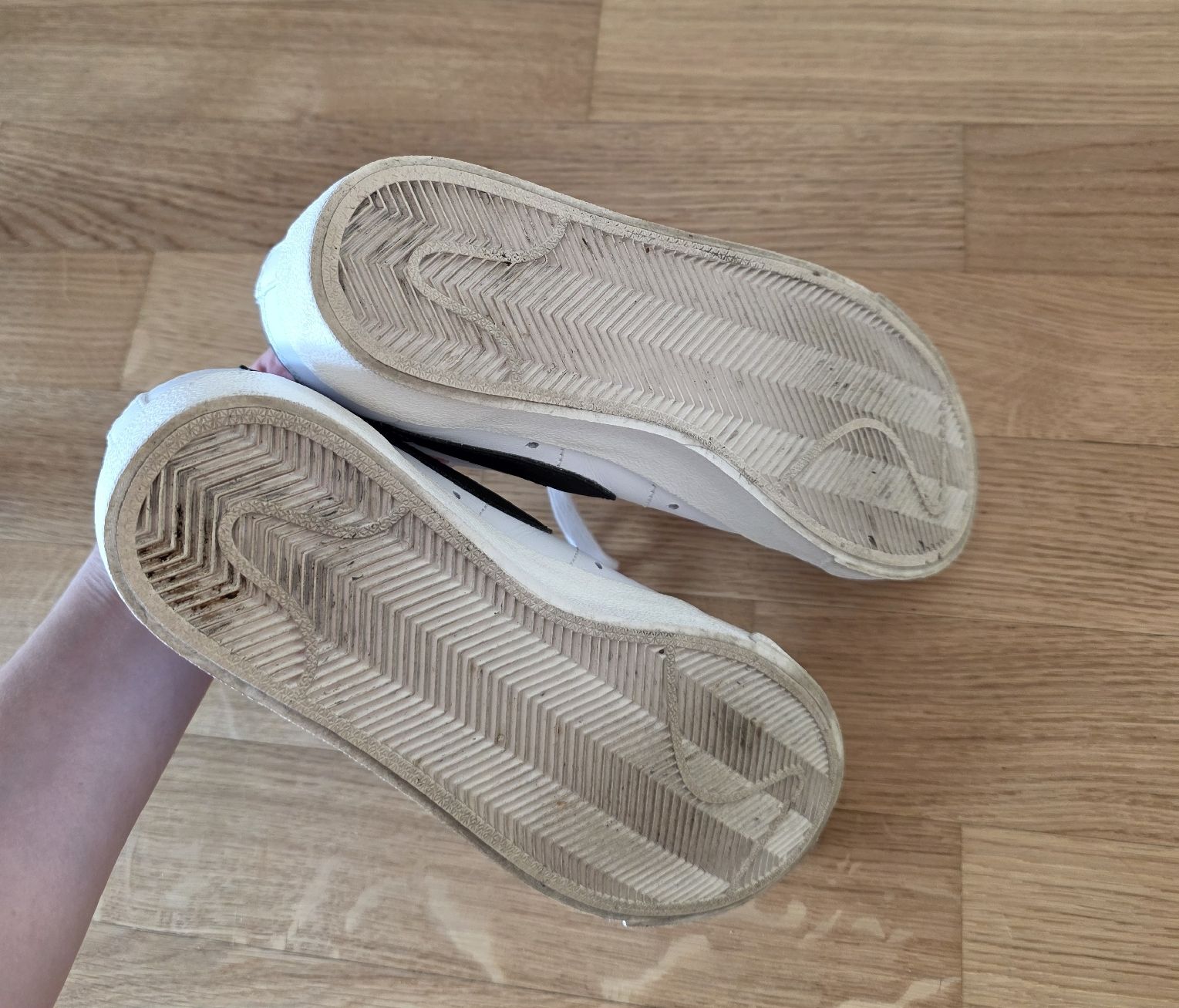 Nike Chaussures hommes: Nike Blazer '77 Low / Gr. 38.5 – D'occasion à Rheinfelden par Julanna 2