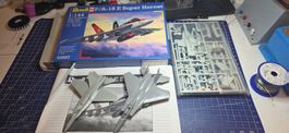 Revell militärflugzeuge 3 stück