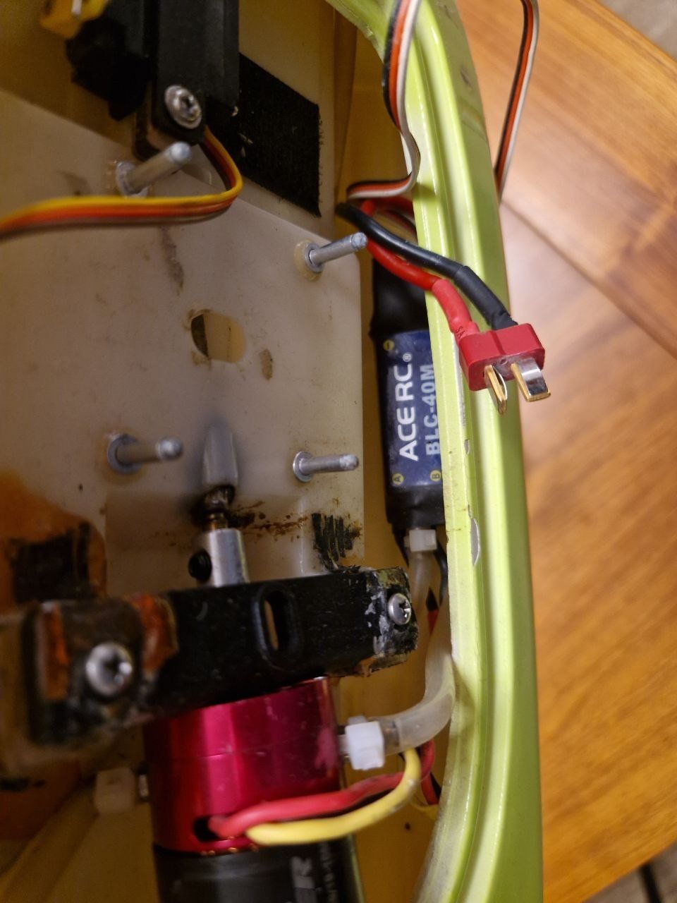 Modellismo RC: RC Speedboot Miss Geico gebraucht – Difettoso da Bern venduto da cuda579 3