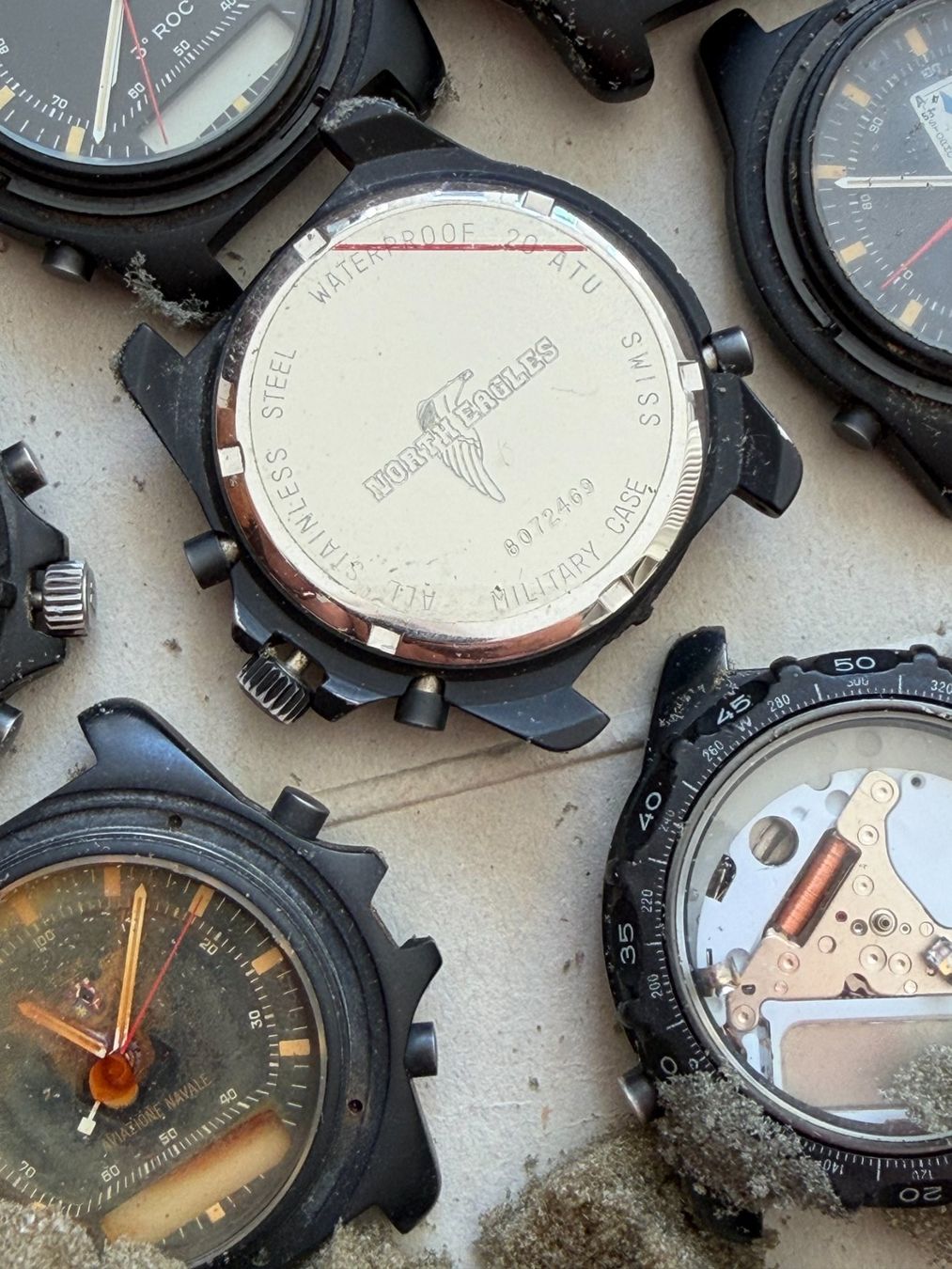 Orologi: Military Uhren "North Eagles" – Difettoso da Worblaufen venduto da chronyves 2