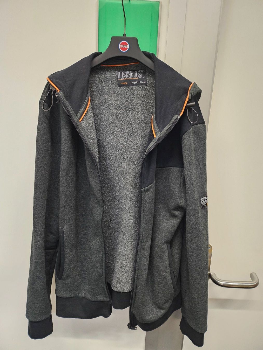 Vestes: Herrenjacke Gr. S – Neuf (Voir description) à Embrach par dlg044