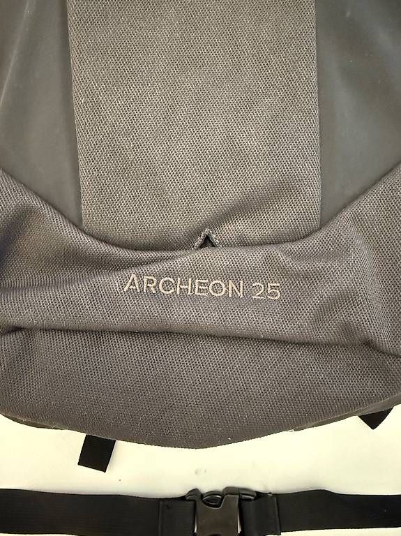 Zaini: Osprey Archeon 25 Rucksack (mit Laptopfach) – Usato da Zürich venduto da Sillenium 3