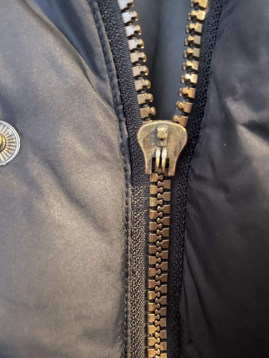 Barbour Vestes: Barbour Daunensteppjacke dunkelblau – D'occasion à Bern par man_l89k 2