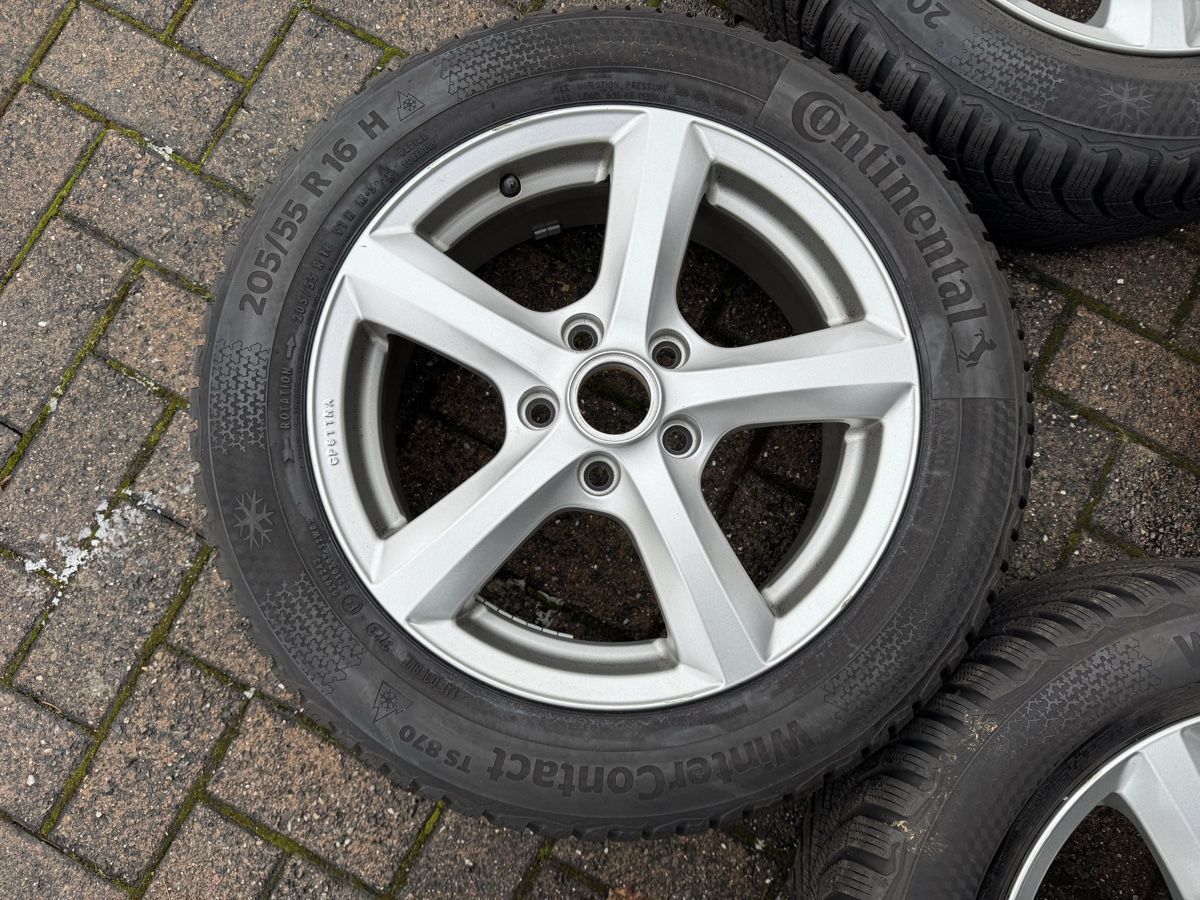 Pneumatici & Ruote complete: Komplettwinterräder Vw Golf Gamaparts – Usato da Aristau venduto da 020214 4
