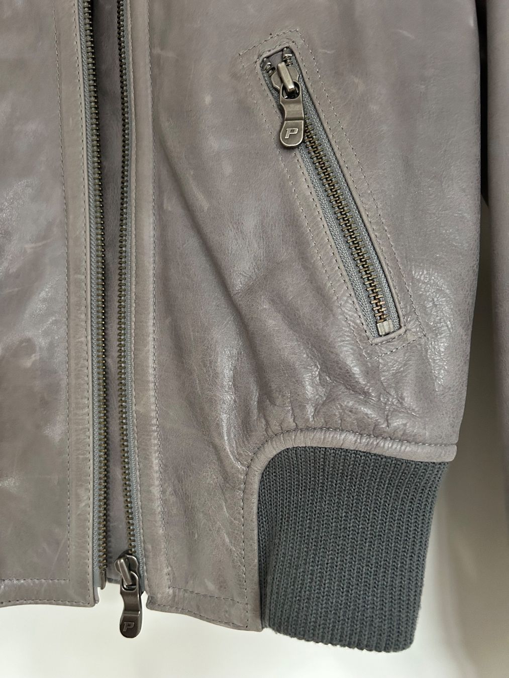 Peak Performance Vestes: Lederjacke Damen, grau, Peak Performance, Grösse S – D'occasion à Pfäffikon ZH par Schooorsch 3