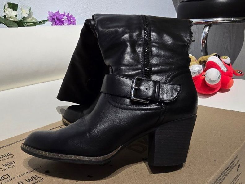 Damenschuhe: Stiefel Grösse 39 – Gebraucht aus Chur von Mikymiki 2