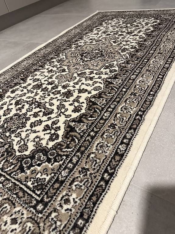 Tappeti: Orientalischer Läufer – Usato da Märstetten venduto da sha_9p7c 4