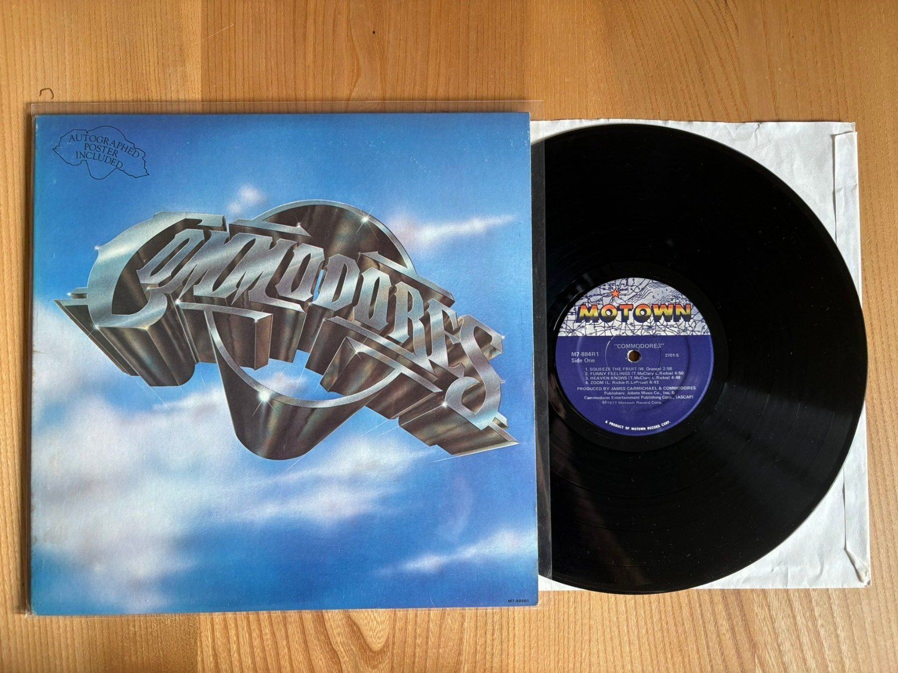 Dischi in vinile: Commodores - Commodores - US - 1977 - Motown – Usato da Zofingen venduto da Bigron