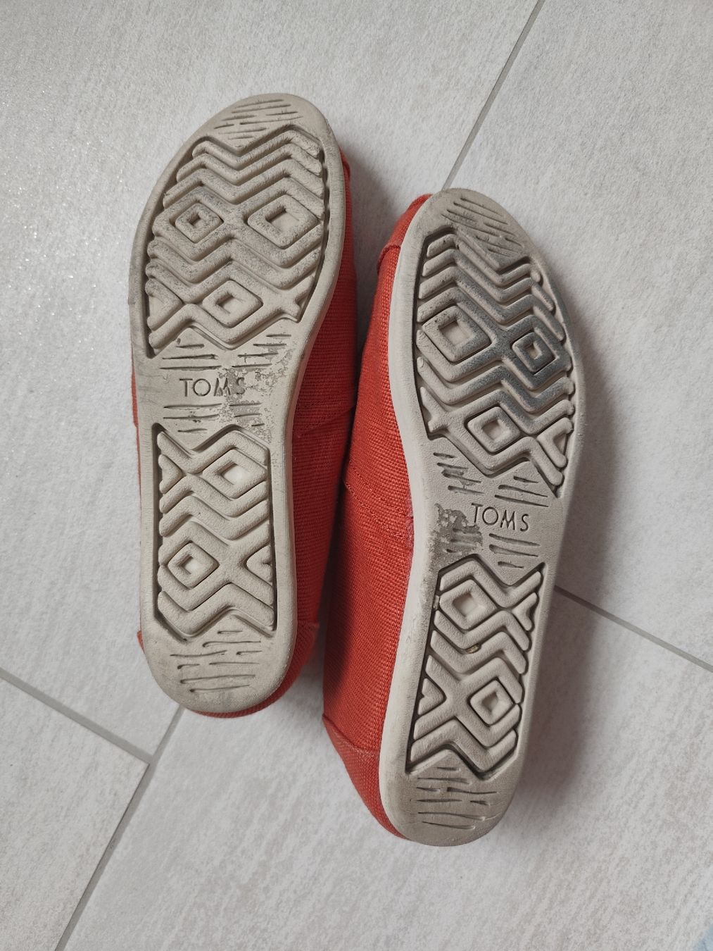 Toms Scarpe da donna: TOMS Damenschuhe korall – Usato da Bernhardzell venduto da rajuhe 1