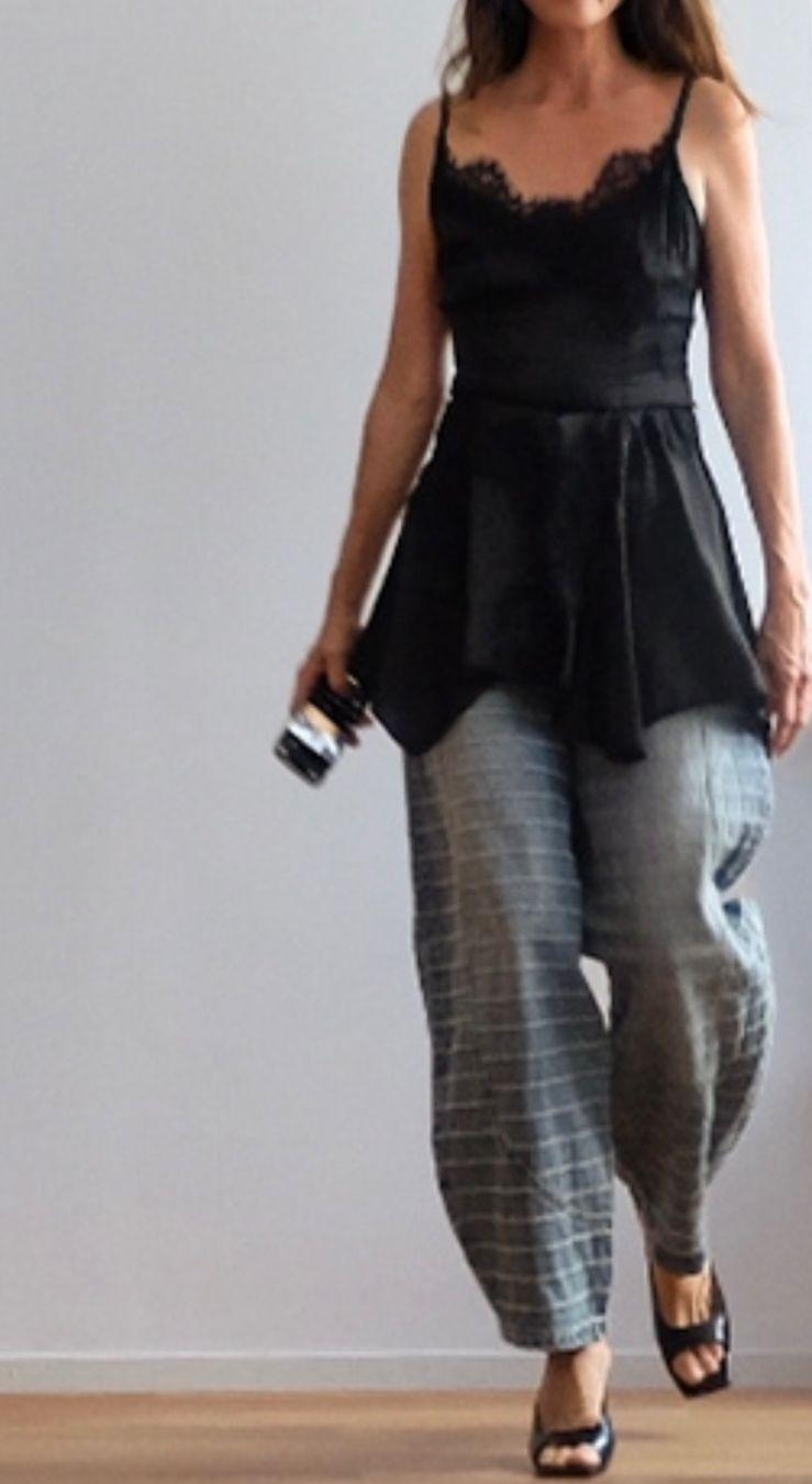 Stradivarius Tops: Stradivarius langes Top mit Spitzen - neuwertig - – Gebraucht aus Jona von vanessasupermarket20 1