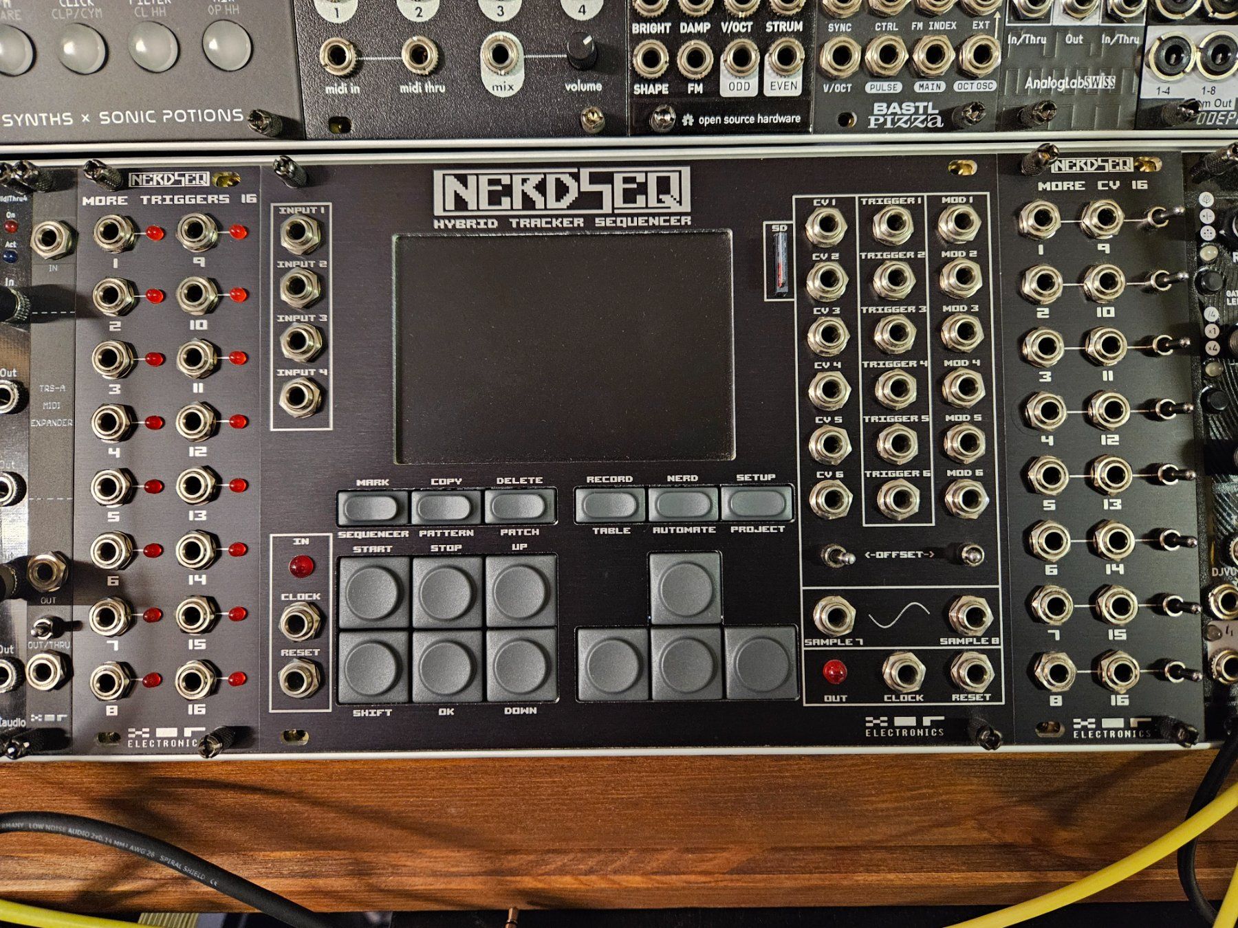 Instruments de musique: Eurorack - XOR NerdSeq + Expanders (Neuwertig + OVP) – D'occasion à Nussbaumen AG par YoGnomie 5
