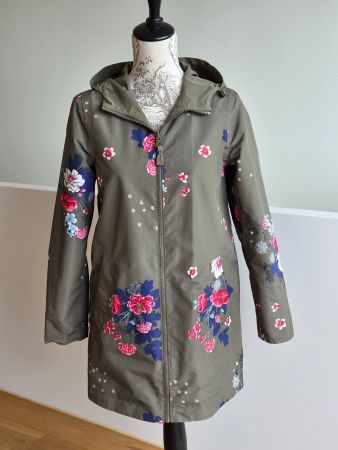 Wenderegenjacke mit Blumenmuster Grösse S sehr gut erhalten