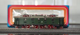 Märklin H0 3052 E-Lok BR 151 DB - Top Zustand, grün! (52)