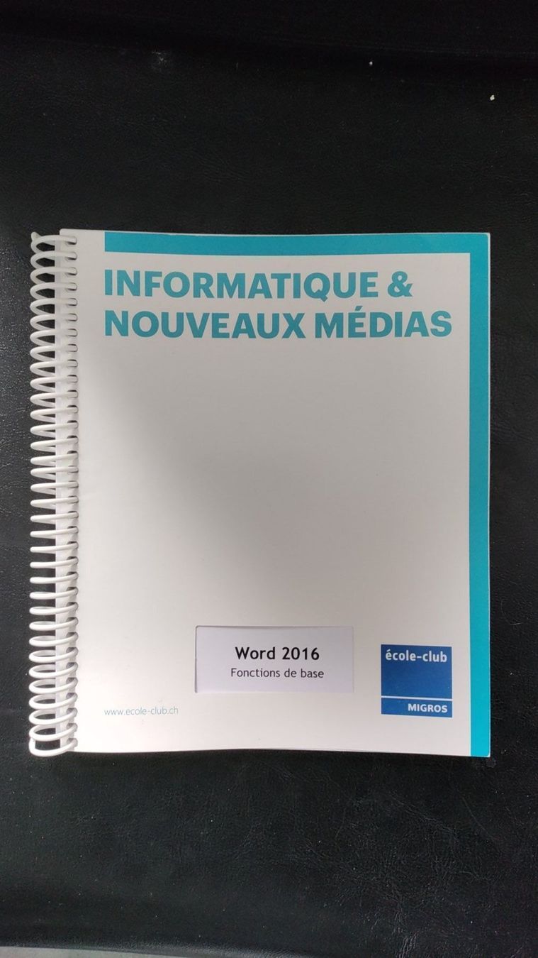 Livres: Livre Word 2016 fonctions de base – Neuf (Voir description) à Avry-devant-Pont par OBoss