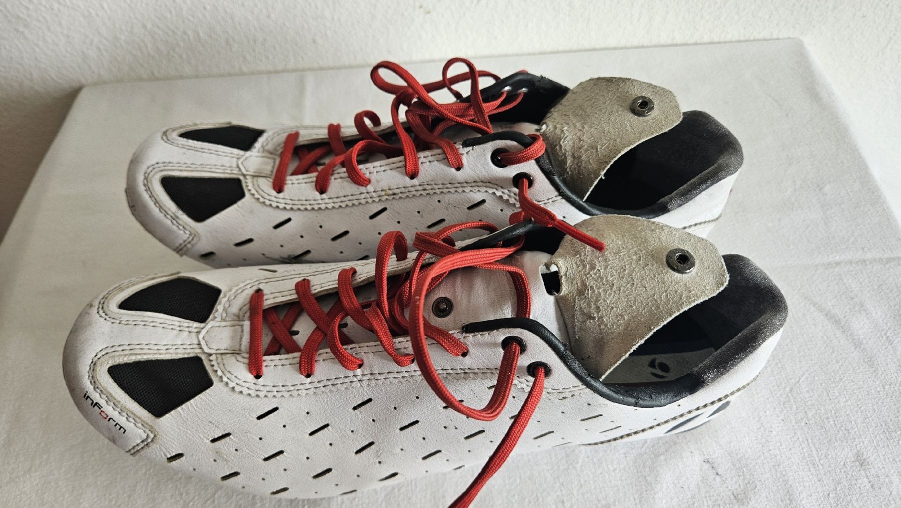 Bontrager Scarpe da uomo: Bontrager Classique Rennradschuhe, Grösse 44, – Usato da Ettingen venduto da samiba 7