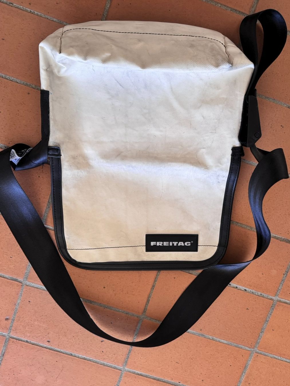 Freitag Sacs: Freitag-Tasche, Modell Hawaii Five-0 – D'occasion à Bern par expedit 2