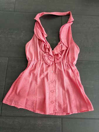 Sommerliches Neckholder-Top