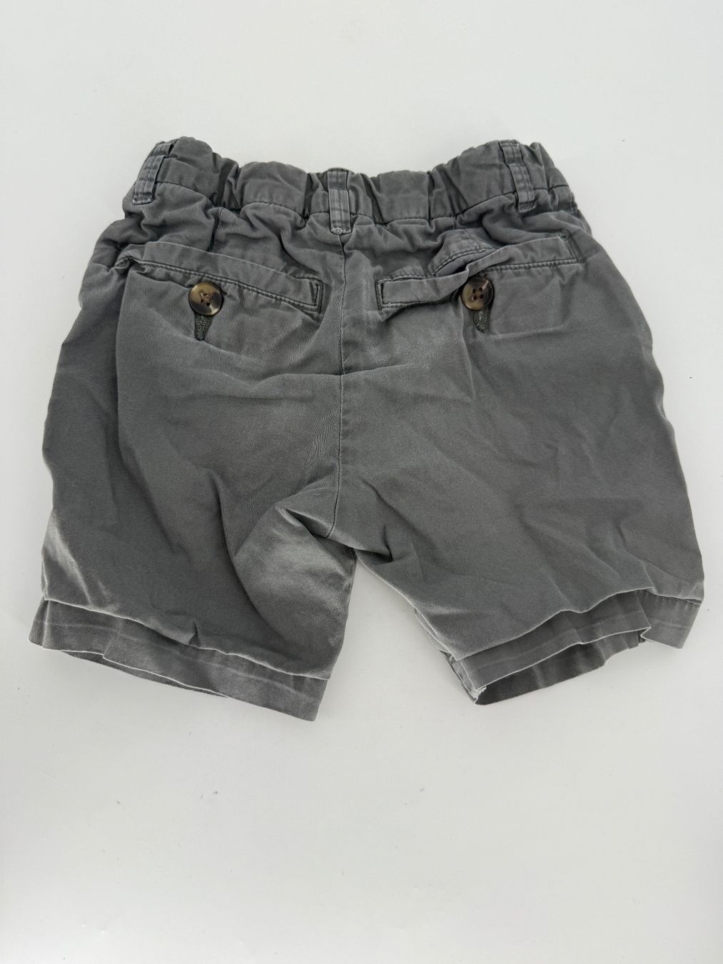 H&M Pantaloni: Shorts Gr. 98 von H&M – Usato da Auenstein venduto da moin. 1