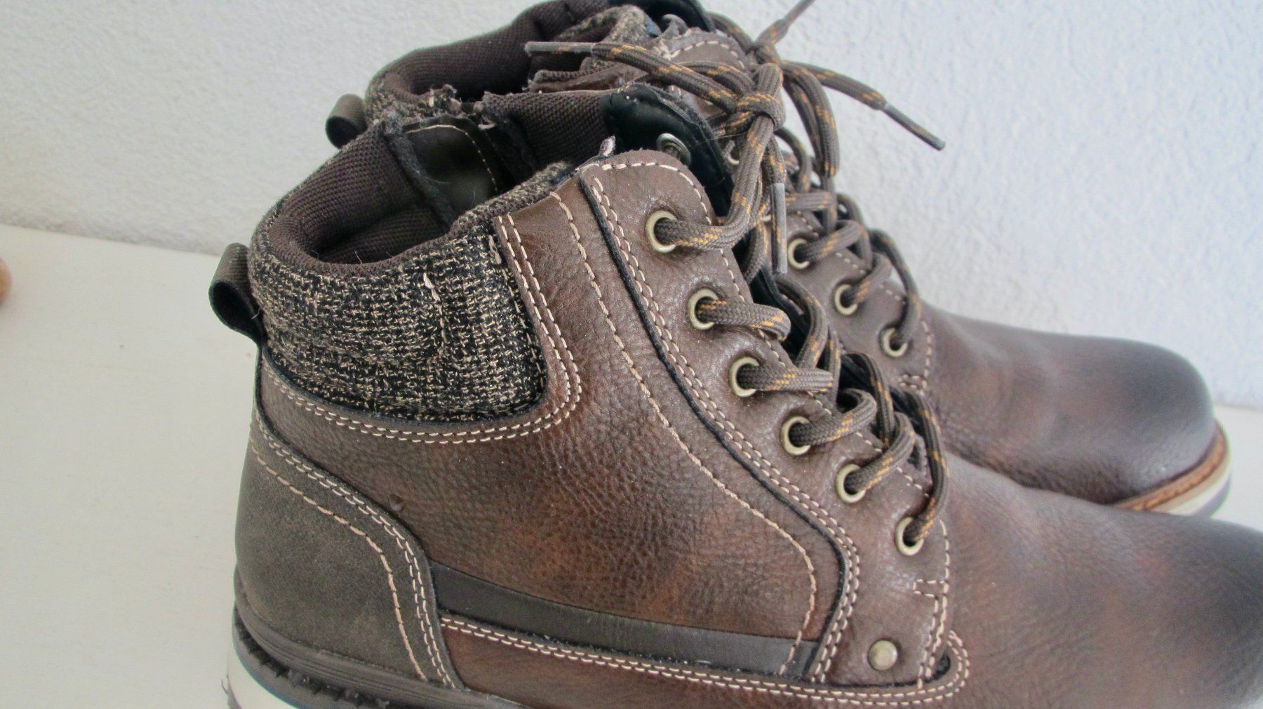Scarpe da uomo: BOTTINES  AM SHOE COMPANY NEUVE 41 – Nuovo (secondo la descrizione) da Murten venduto da Selliot 1