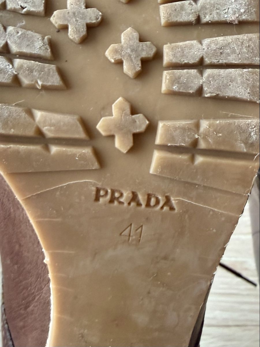 Scarpe da donna: Prada Stiefeletten – Usato da Zürich venduto da Tinyfish 2