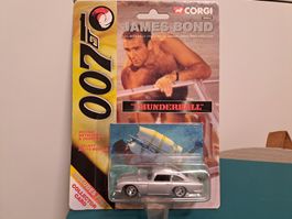 Corgi Aston Martin DB5 James Bond 007