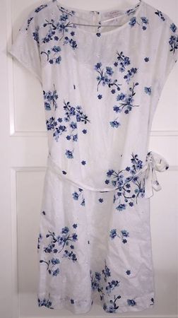 Kleid