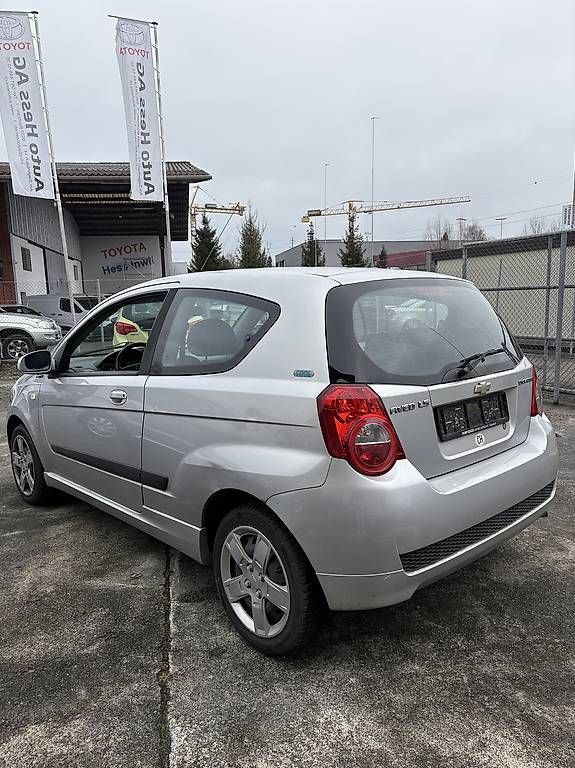 Automobili: Chevrolet Aveo 1.2 – Usato da Inwil venduto da den_9v6n 3
