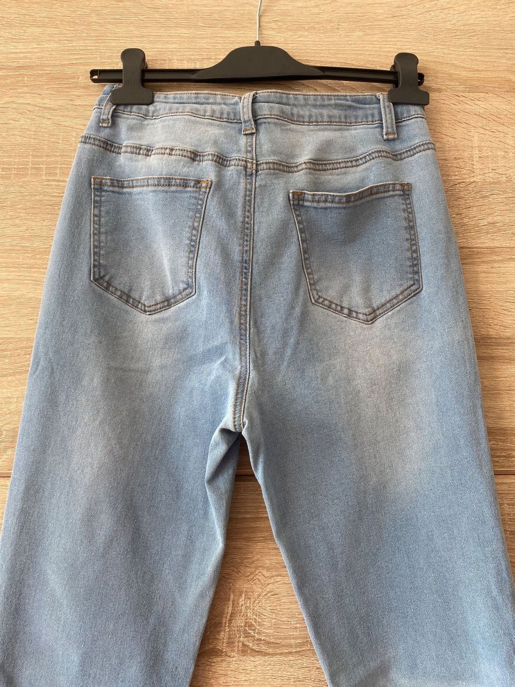 Shein Jeans: Jeans flare – Usato da Montreux venduto da Izapeche811 2