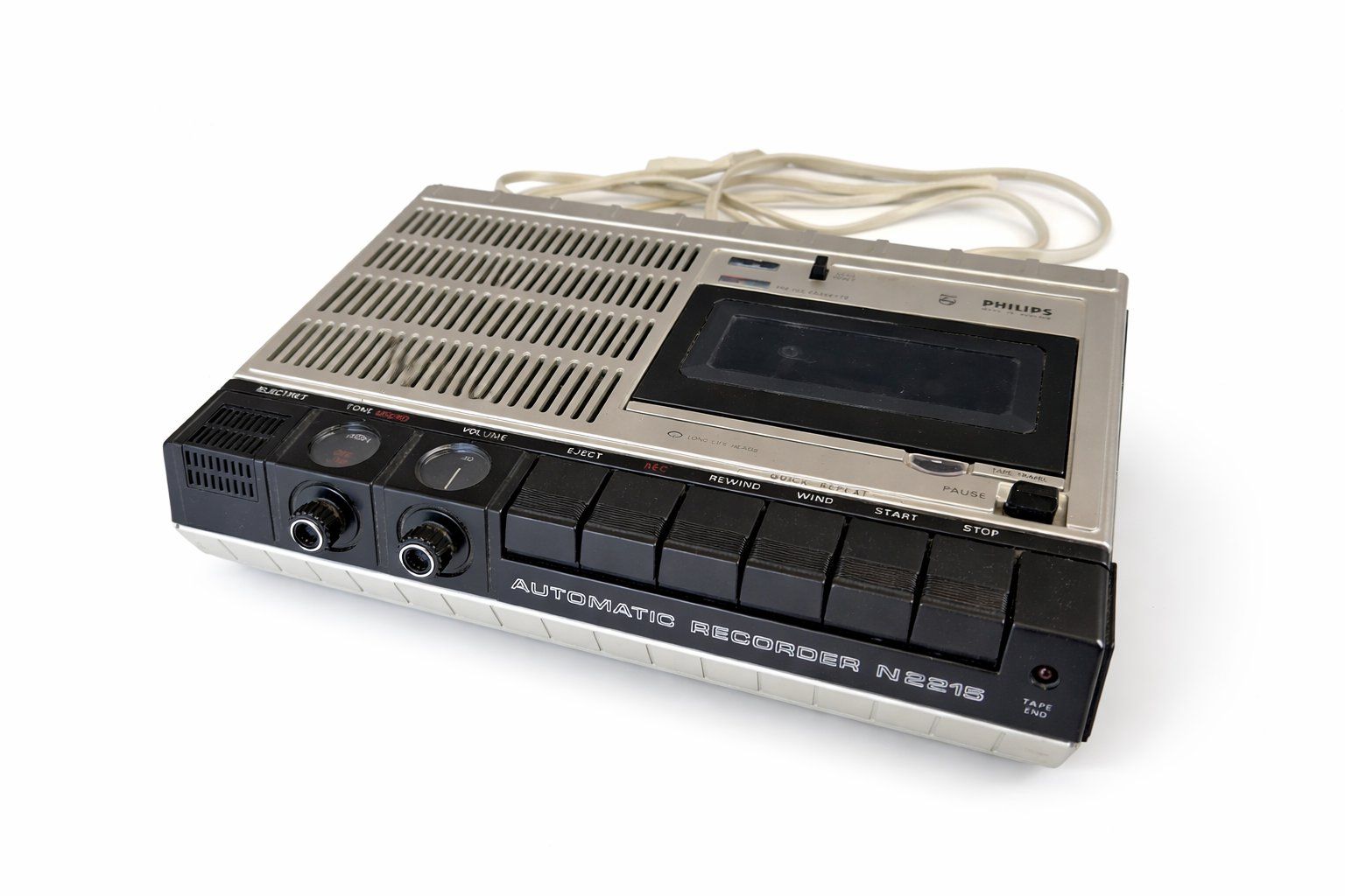 Philips Registratori: Philips Automatic Recorder N2215 Kassettengerät getestet – Usato da Obfelden venduto da ZinggHandel