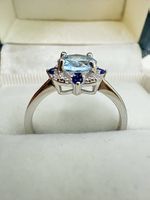 Eleganter 925er Silberring mit Sky Blue Topas