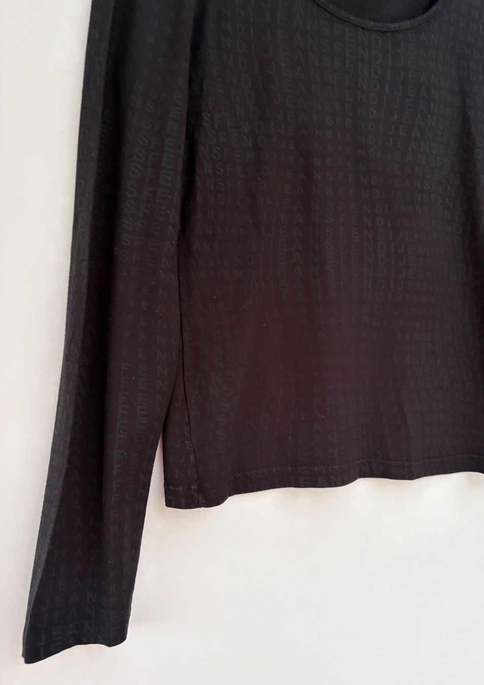Fendi Maglioni & Felpe: Fendi Shirt Gr.36/38 – Usato da Unterägeri venduto da Jutka_04 4