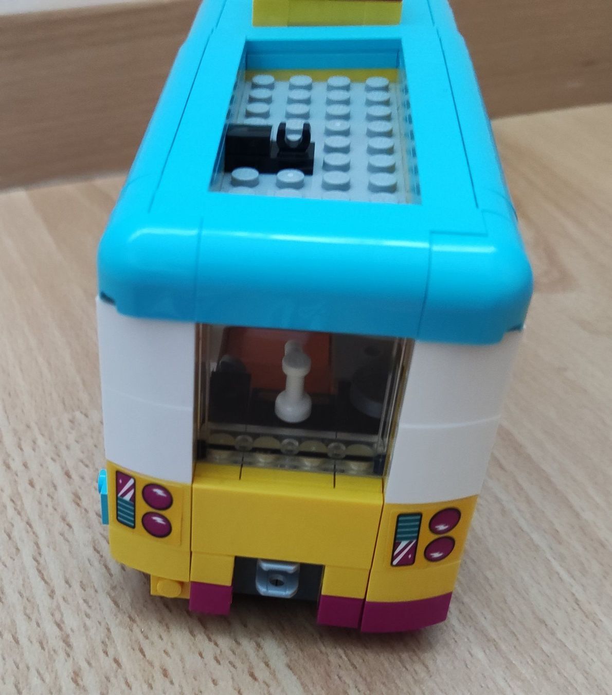 Lego Giocattoli: Lego Friends Camperbus – Usato da Chur venduto da Rodanisa 8