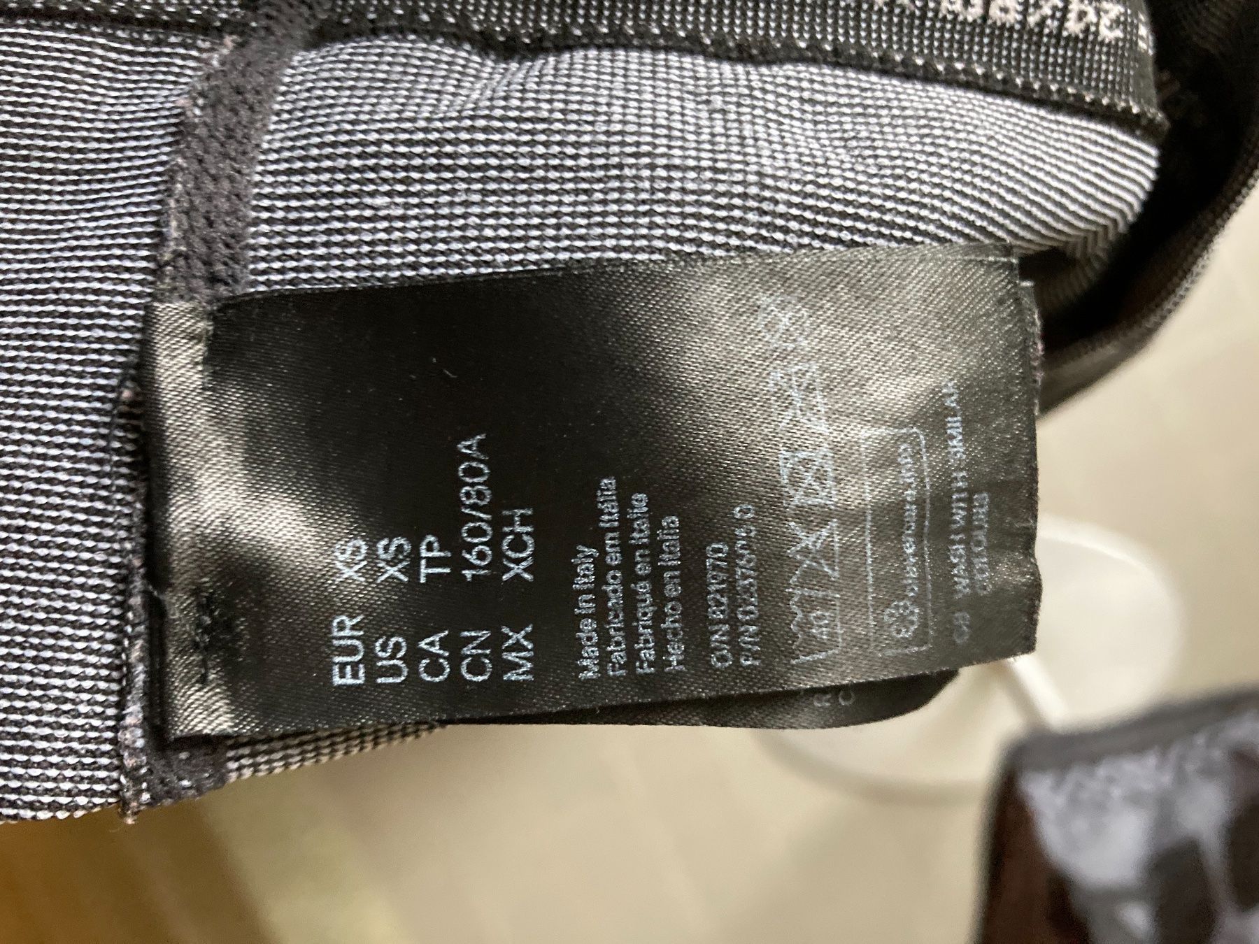 Alexander Wang Gonne: Set von H&M x Alexander Wang – Usato da Uster venduto da Kalici1 4