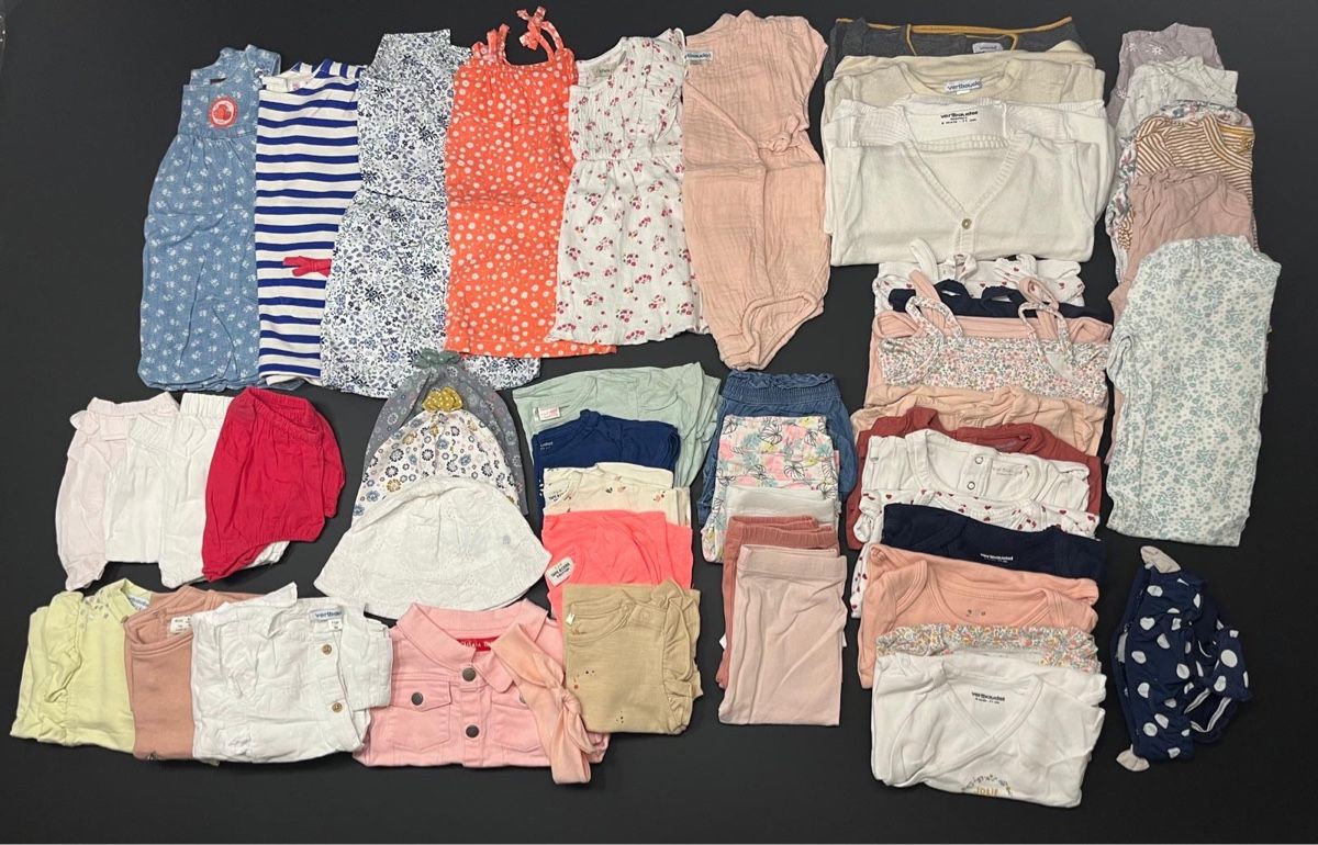 Lotti & Set di vestiti: Baby Clothes Bundle, 9 Months, Great Condition! – Usato da Wilen b. Wollerau venduto da seb_s6jm