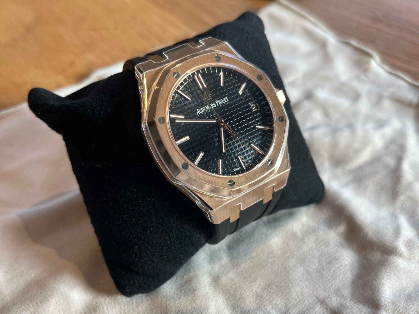 Audemars Piguet Orologi: Audemars Piguet Royal Oak Rosé - 15500OR – Nuovo (secondo la descrizione) da Muttenz venduto da wersuchtderfindet_ 1