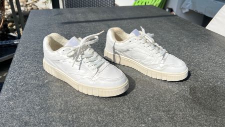 Zara Sneaker Gr. 40
