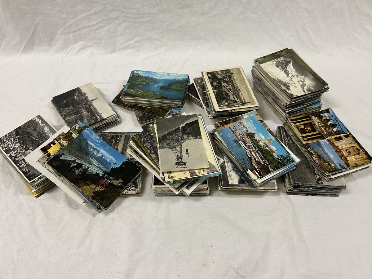 Cartes postales: Über 1000 Stk. Ansichtskarten Lot – D'occasion à Fanas par Alessio11 3