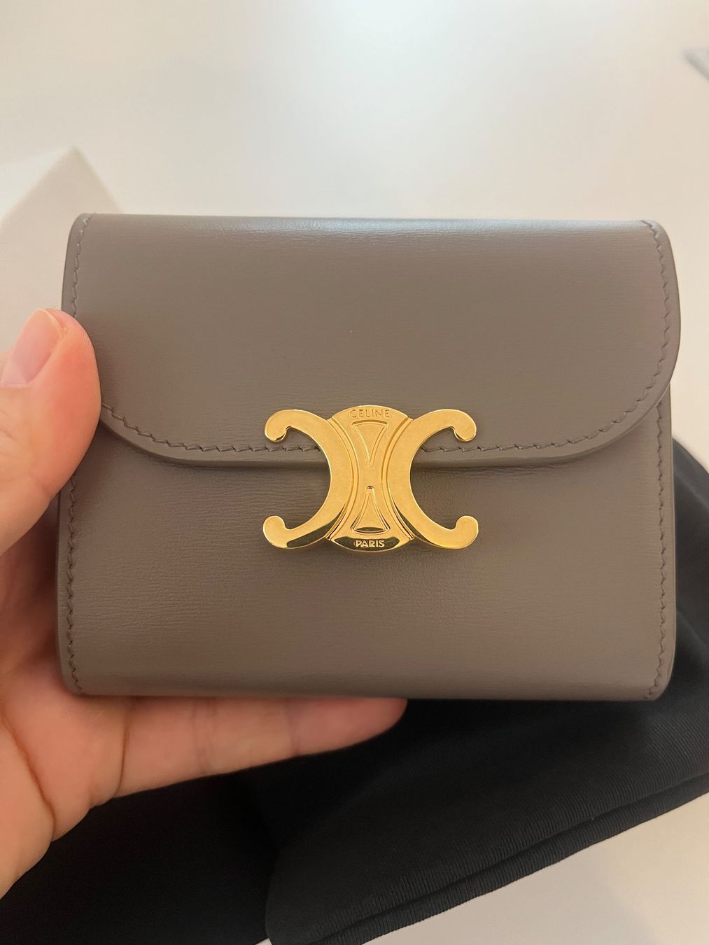 Celine Portamonete: Céline Portemonnaie Triomphe – Usato da Zürich venduto da Joellita25