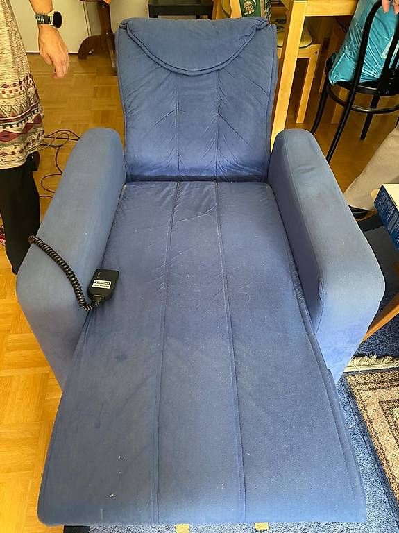 Sessel: Massagesessel Twist, blau – Gebraucht aus Luzern von gad_7cqv 1