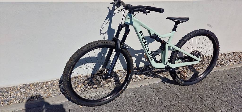Biciclette: Focus Jam 6.8 (M) - Skygrey - Fully – Usato da Thun venduto da Luke9875