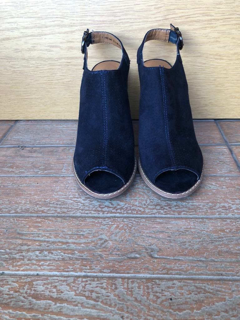 Scarpe da donna: Sandalen – Nuovo (secondo la descrizione) da Büren an der Aare venduto da Timike87 1