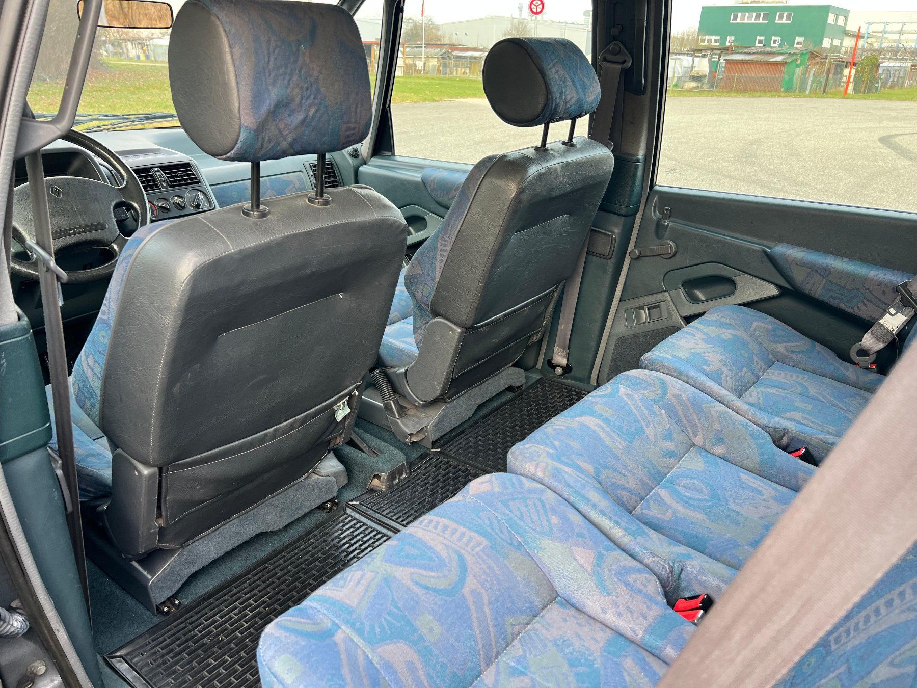 Renault Autos: Renault Espace 2.2 - AB MFK - 7 Plätzer – Gebraucht aus Olten von  7