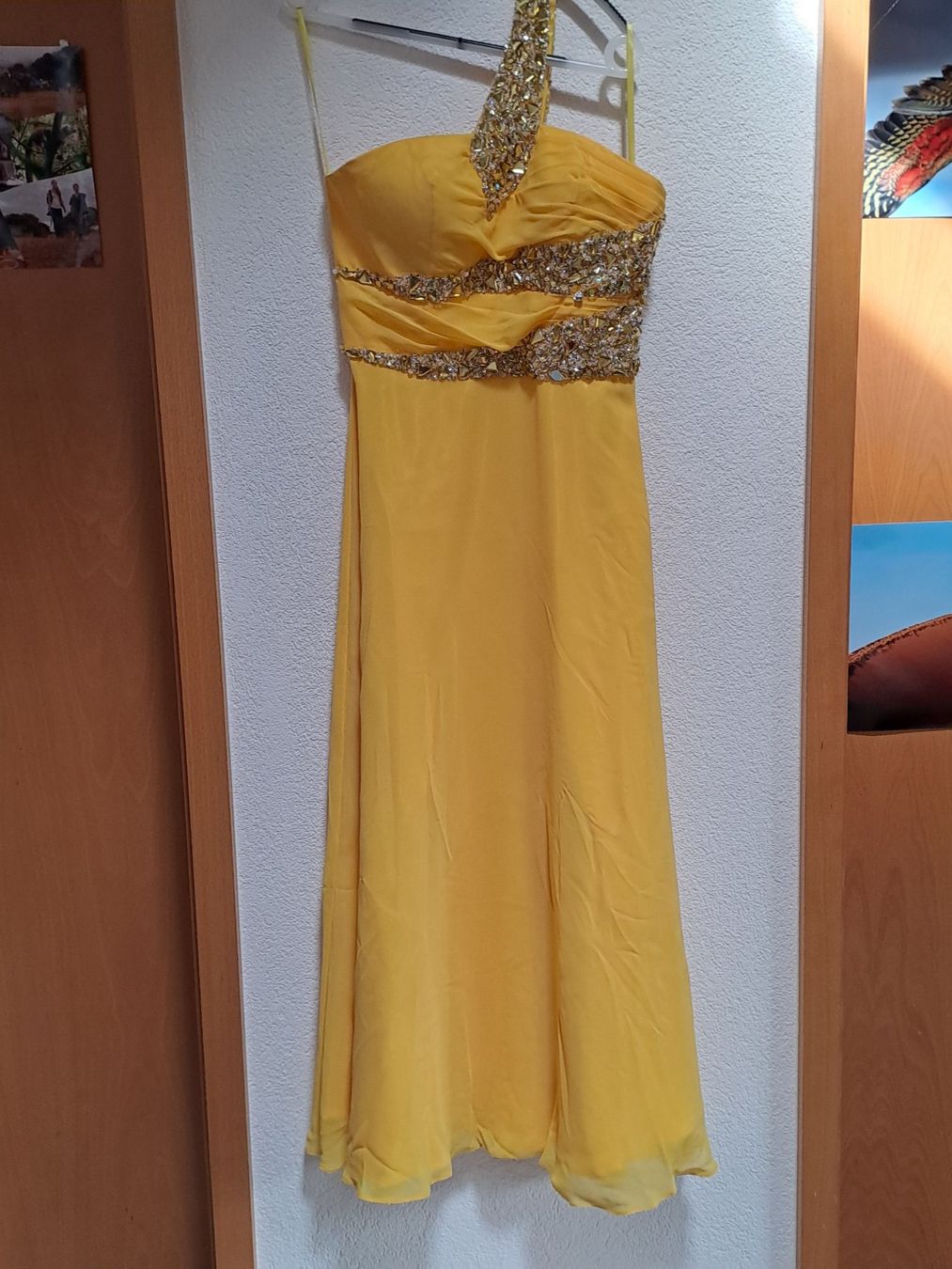 Vestiti: Gelbes Abendkleid, Seide, Grösse M – Usato da Frauenfeld venduto da Andadaa