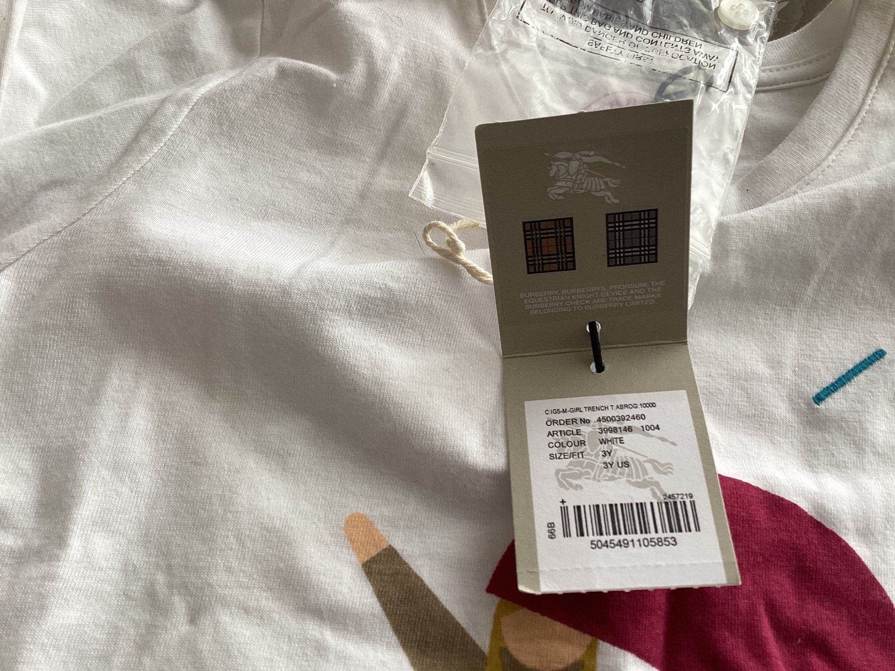 Camicette, T-shirt & Top: Brand NEW never worn Burberry Top age 3 – Nuovo e nell'imballaggio originale da Bursinel venduto da don_ccb9 3