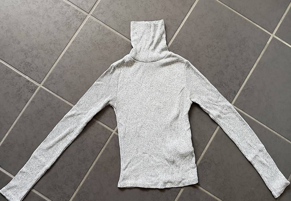 Maglioni & Felpe: GRAUER ROLLKRAGENPULLOVER – Usato da Affeltrangen venduto da janaleiin 1
