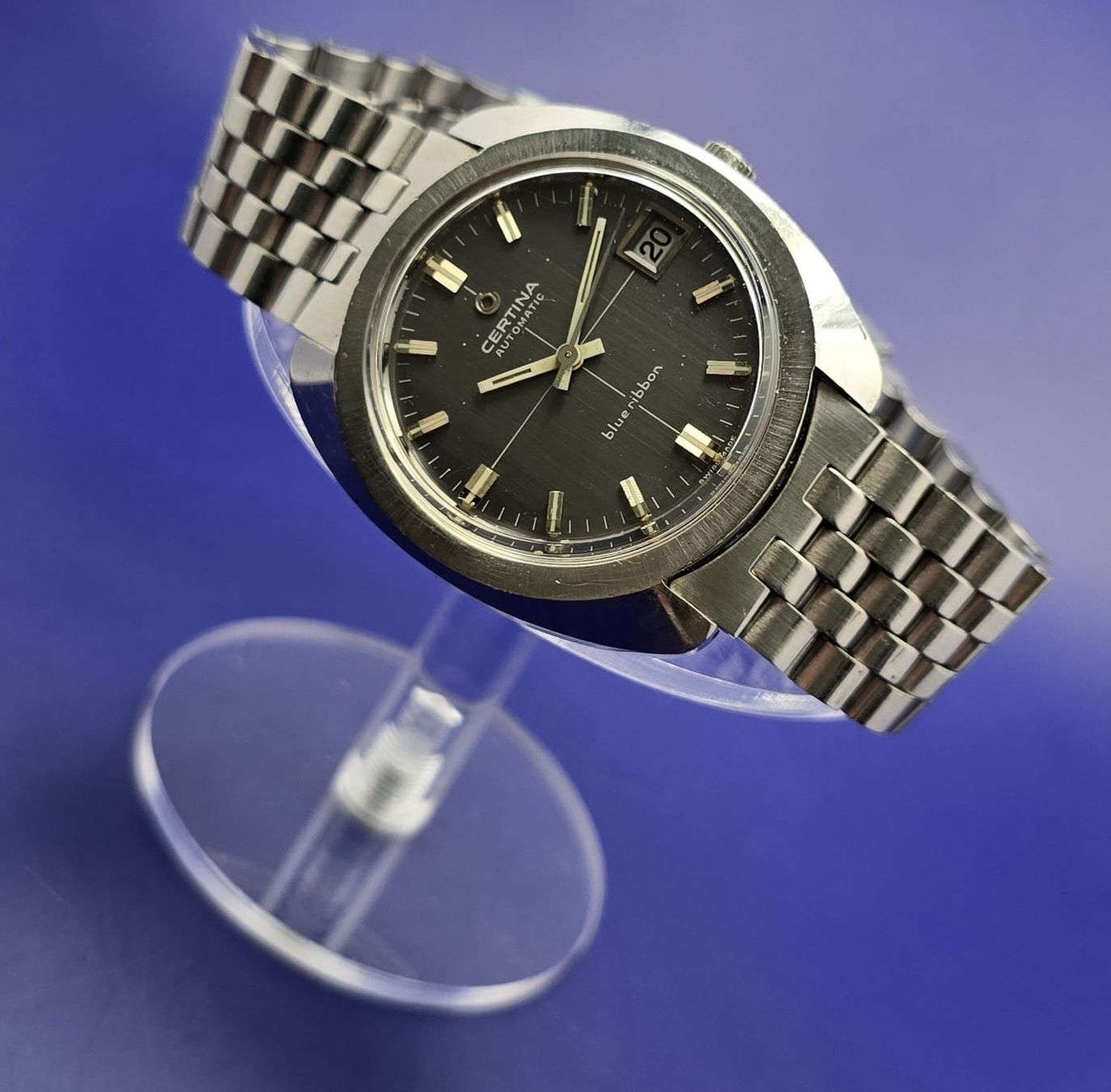 Certina Orologi: CERTINA AUTOMATIC DATE BLUE RIBBON SWISS MADE UHR – Usato da Neftenbach venduto da Taschen-Uhren
