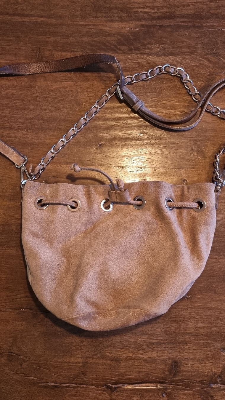 Esprit Borse da donna: Esprit Handtasche, Beutelform, Leder – Usato da Rombach venduto da SYW 5