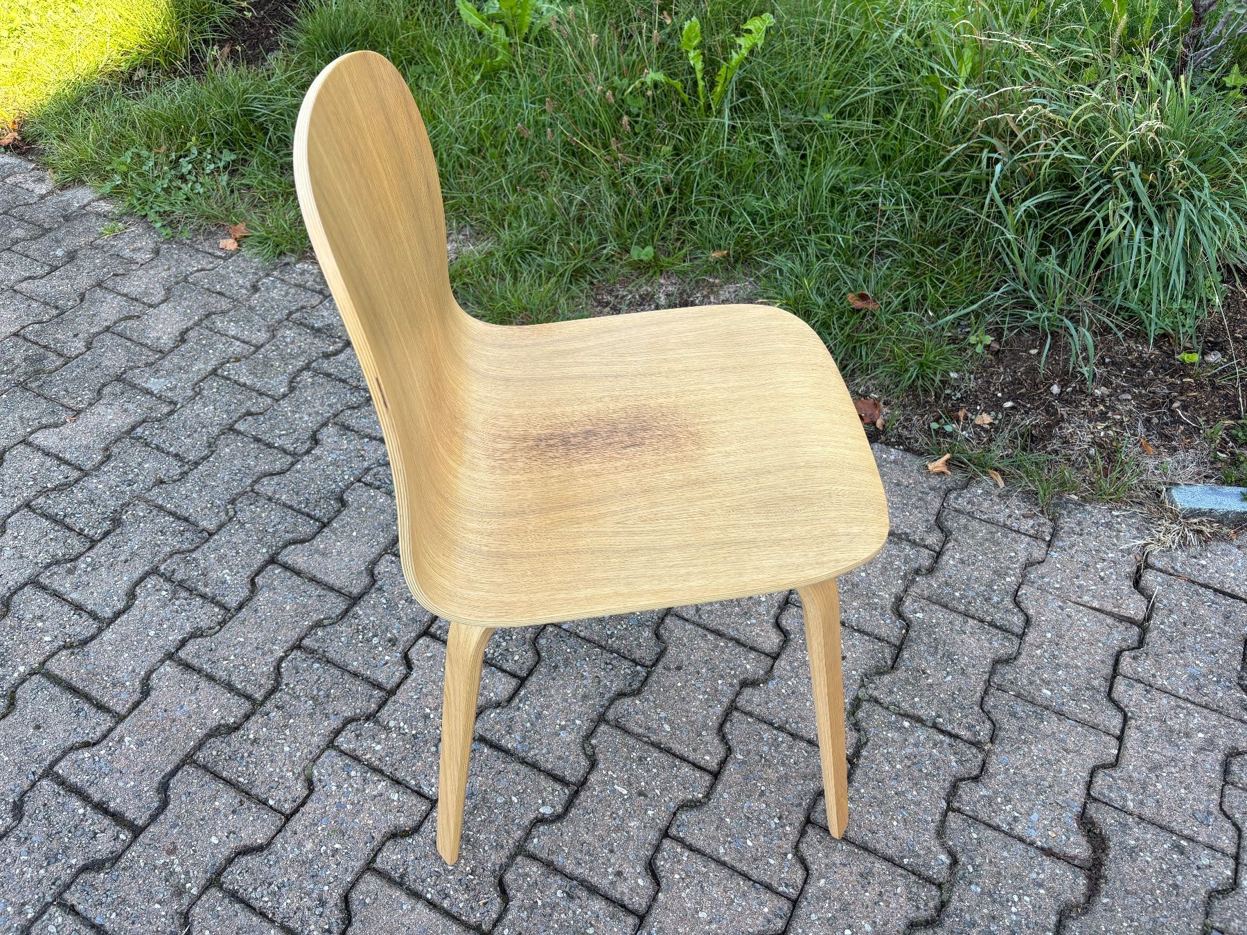 Muuto Sedie: Muuto Visu Stuhl – Usato da Feldbach venduto da Olive1 2