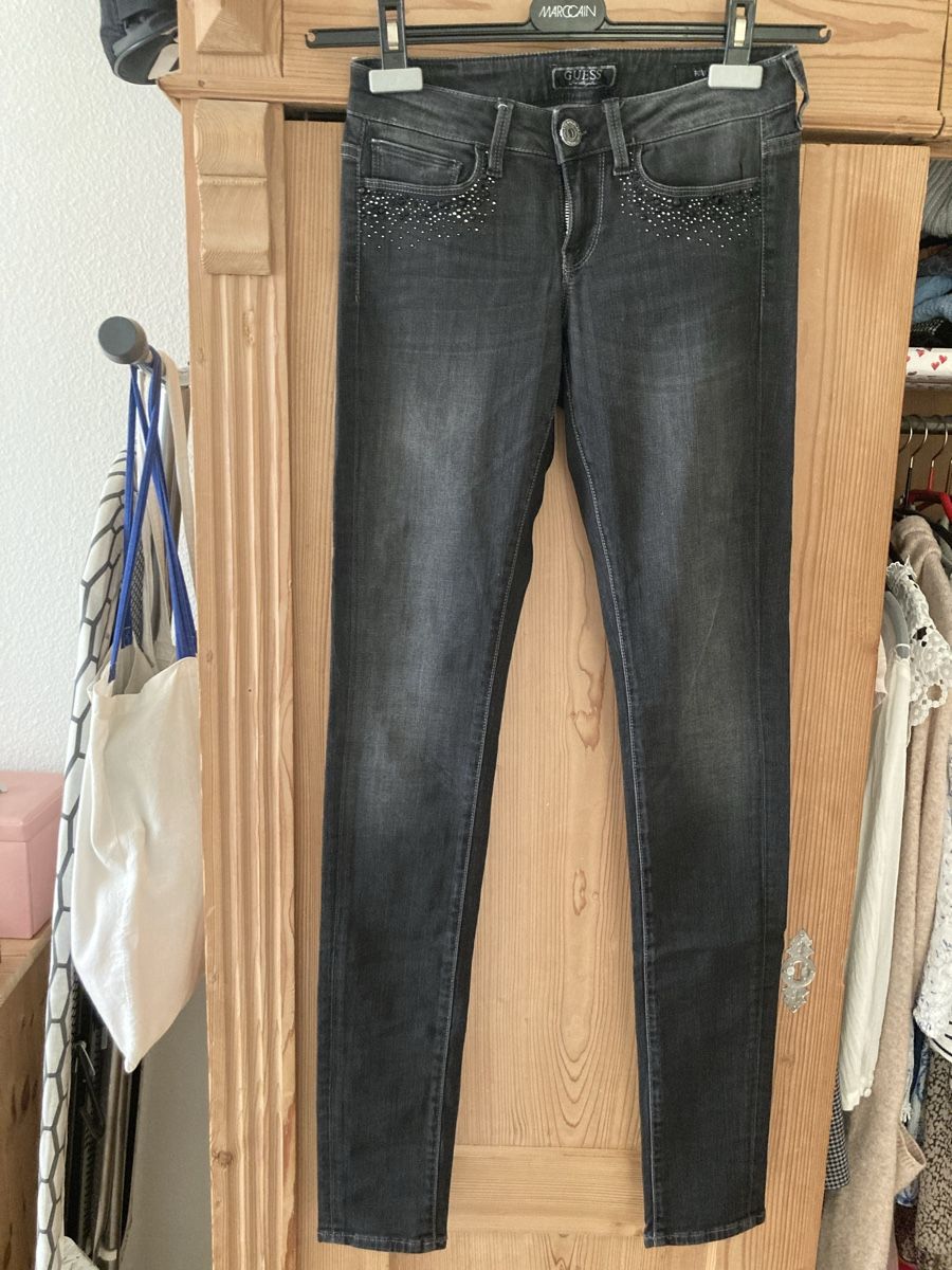 Guess Jeans: Guess Jeans Gr. 26 – Usato da Arlesheim venduto da nin_wl82