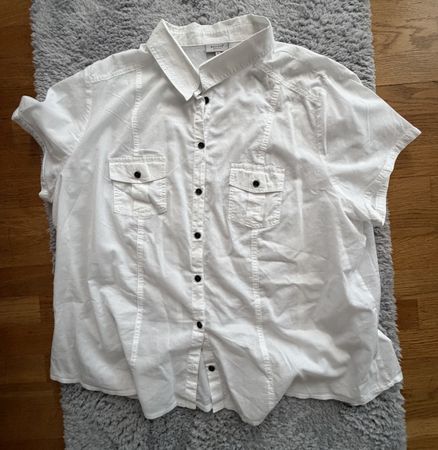 Damen Bluse weiss Grösse 50 kurzarm guter Zustand
